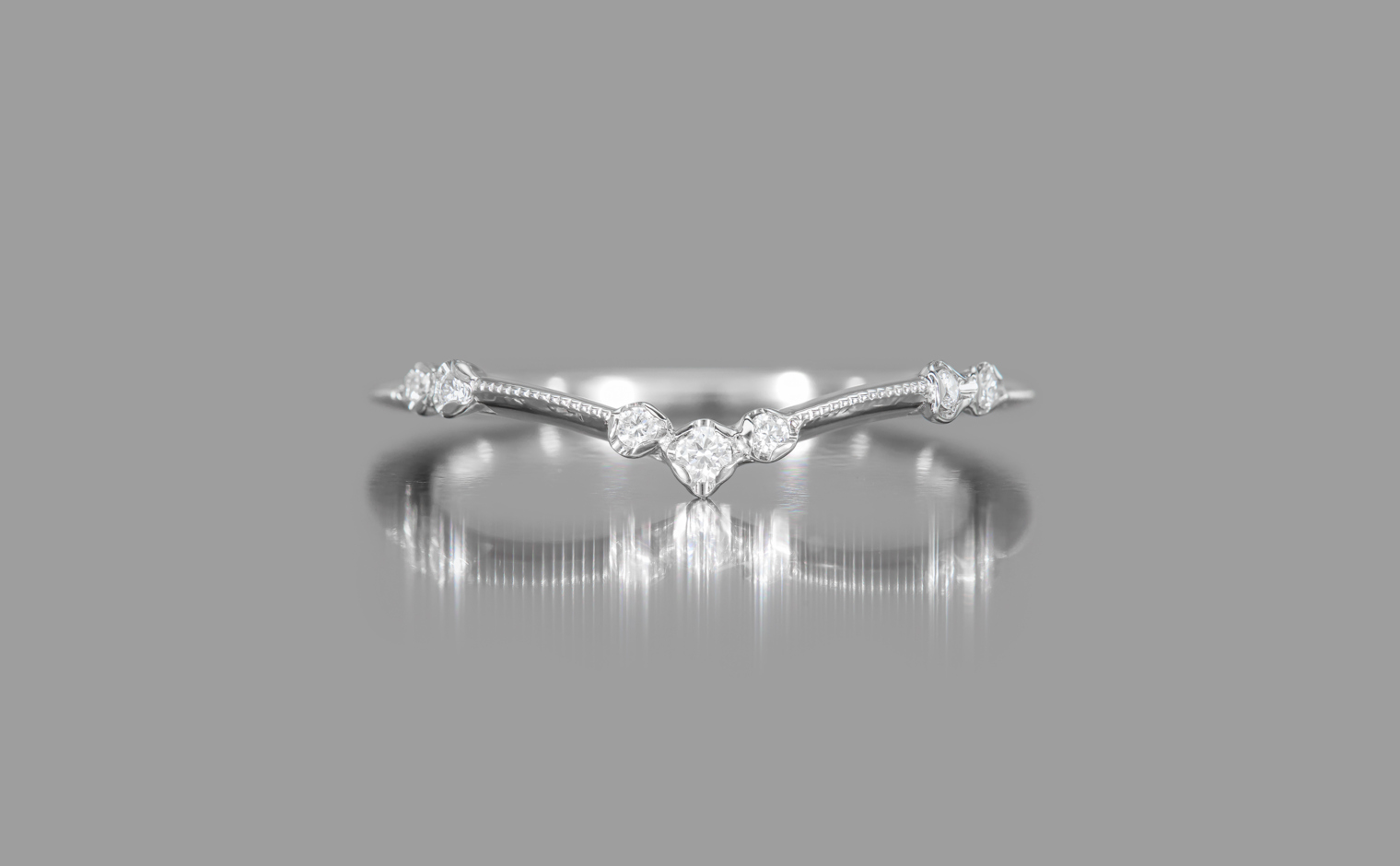 Curved Diamond Ring | kataoka jewelry
