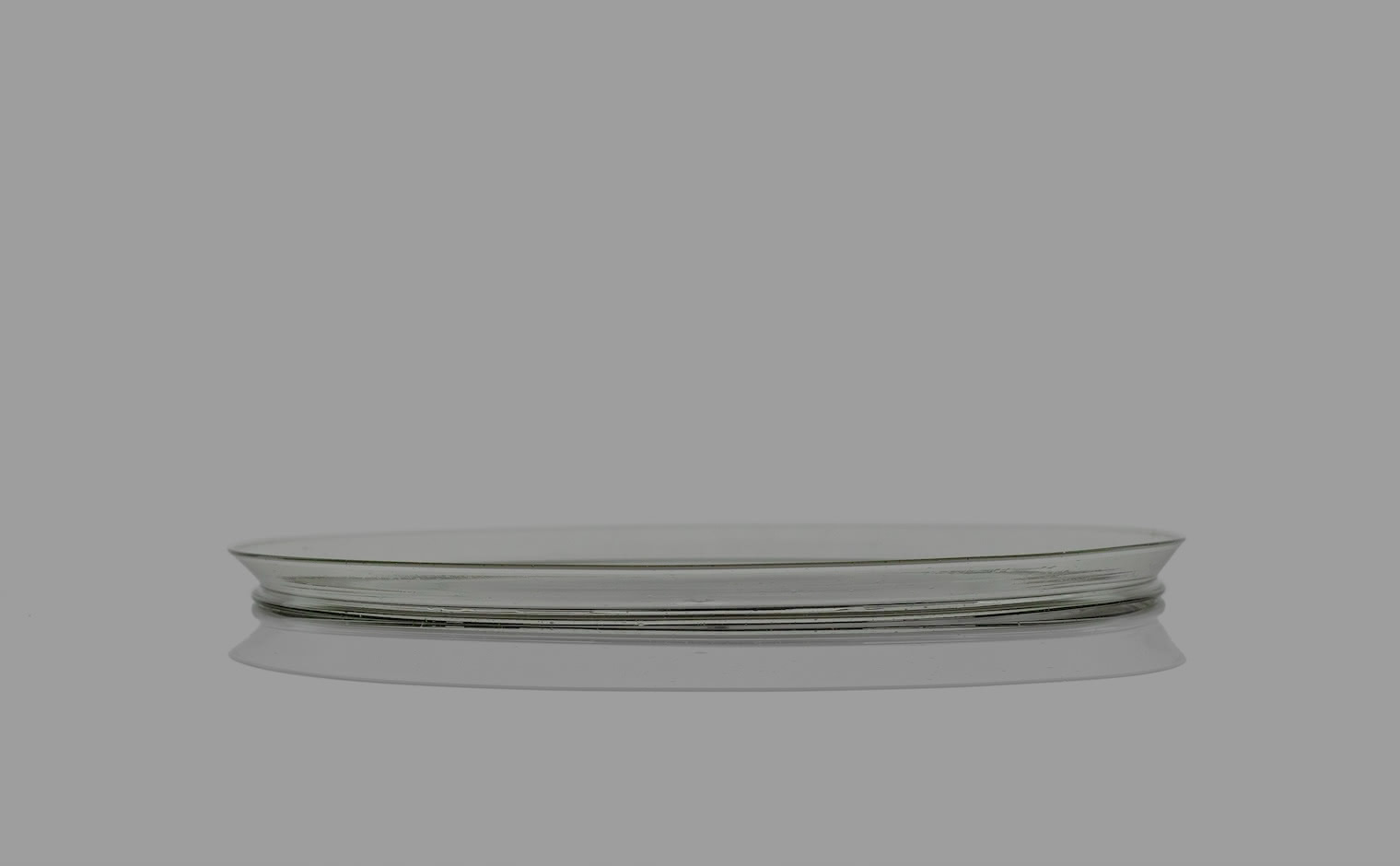 Peter Ivy Schale | Handblown Glass Plate | kataoka