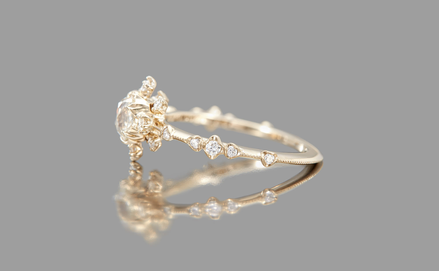 Snowflake Ring Supreme–Antique | ka0148af