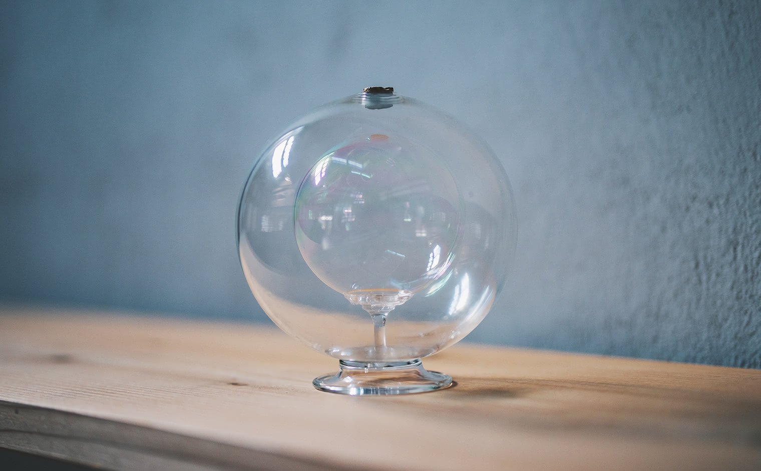 Soap Bubble Holder | kataoka jewelry and objets d'art