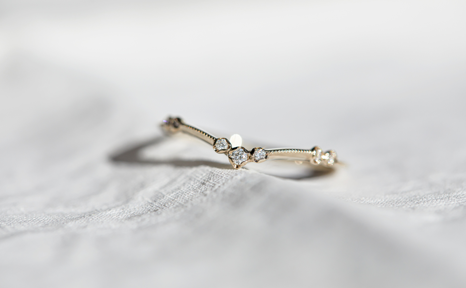 Curved Diamond Ring | kataoka jewelry and objets d'art
