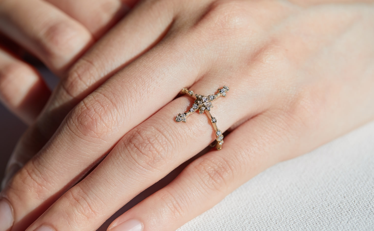 Orchid Garland Ring | kataoka jewelry