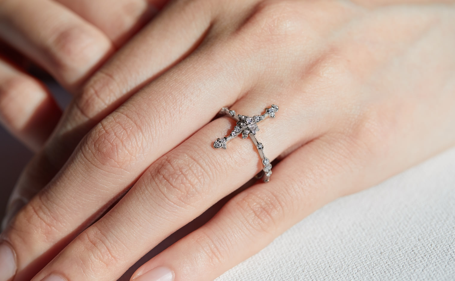 Orchid Garland Ring | kataoka jewelry