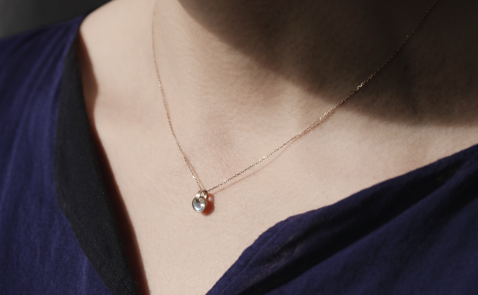 Rainbow Moonstone Necklace | kataoka jewelry and objets d'art