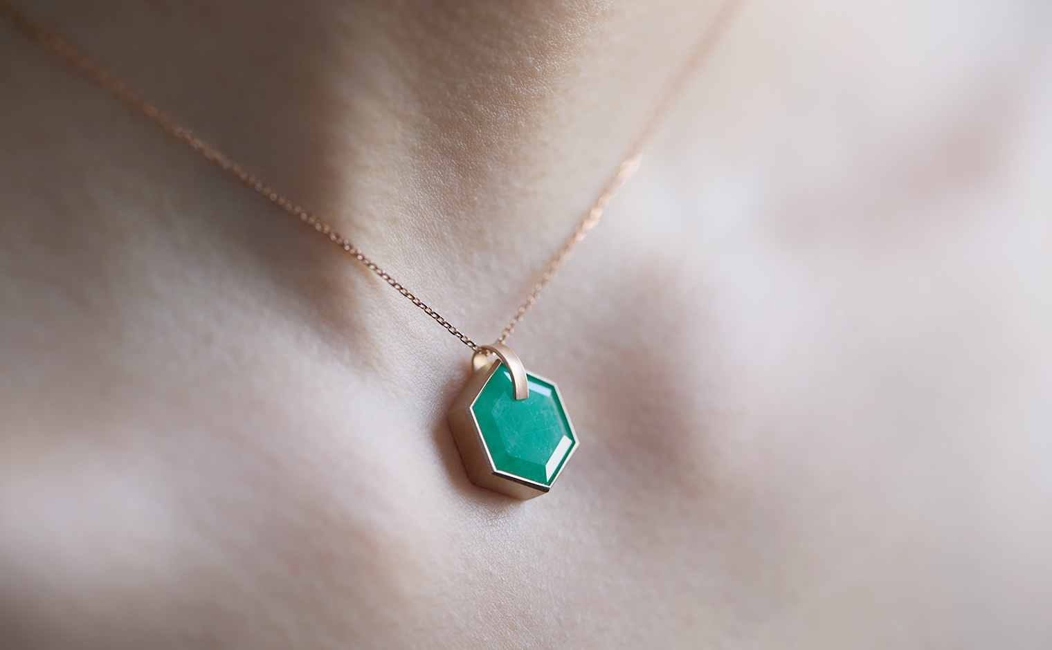 Lumen Emerald Necklace | kataoka jewelry and objets d'art
