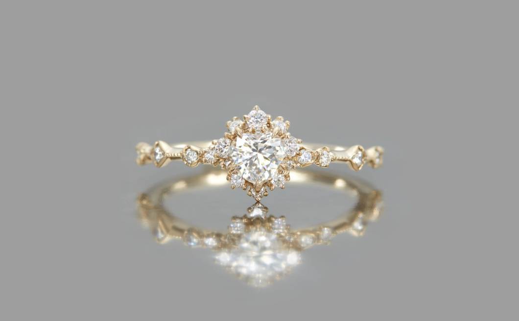 Snowflake Ring–Bleeding Heart