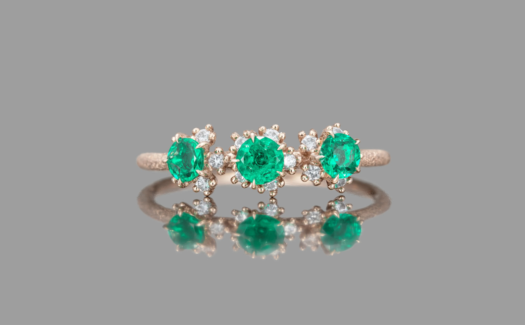 Cosmos Ring–Emerald