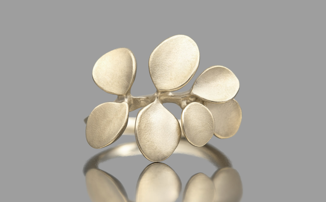 Seven Petals Ring