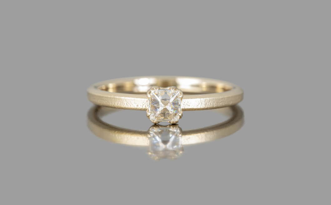 Iceberg Ring–Spire