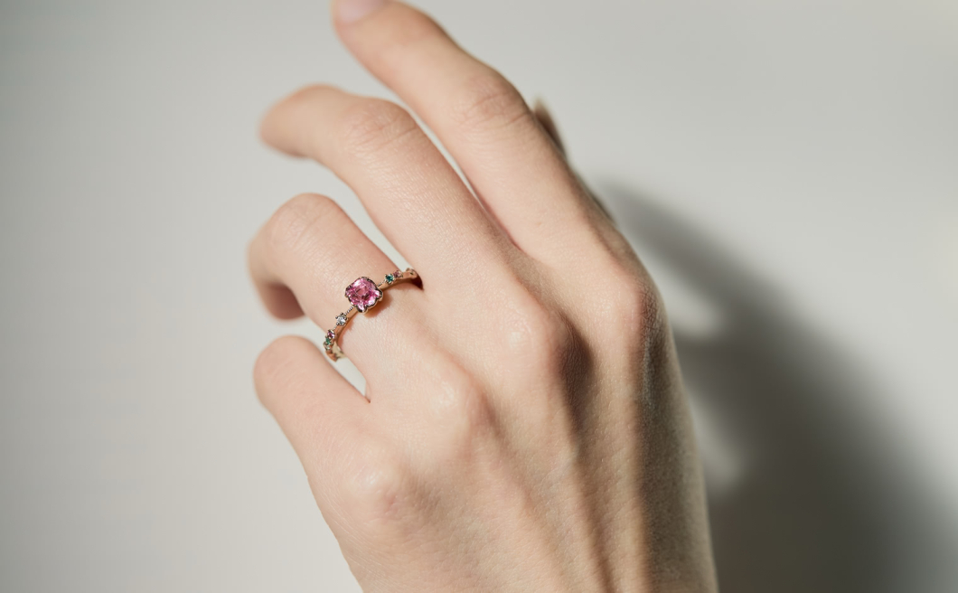 Paeonia Ring–Padparadscha Sapphire