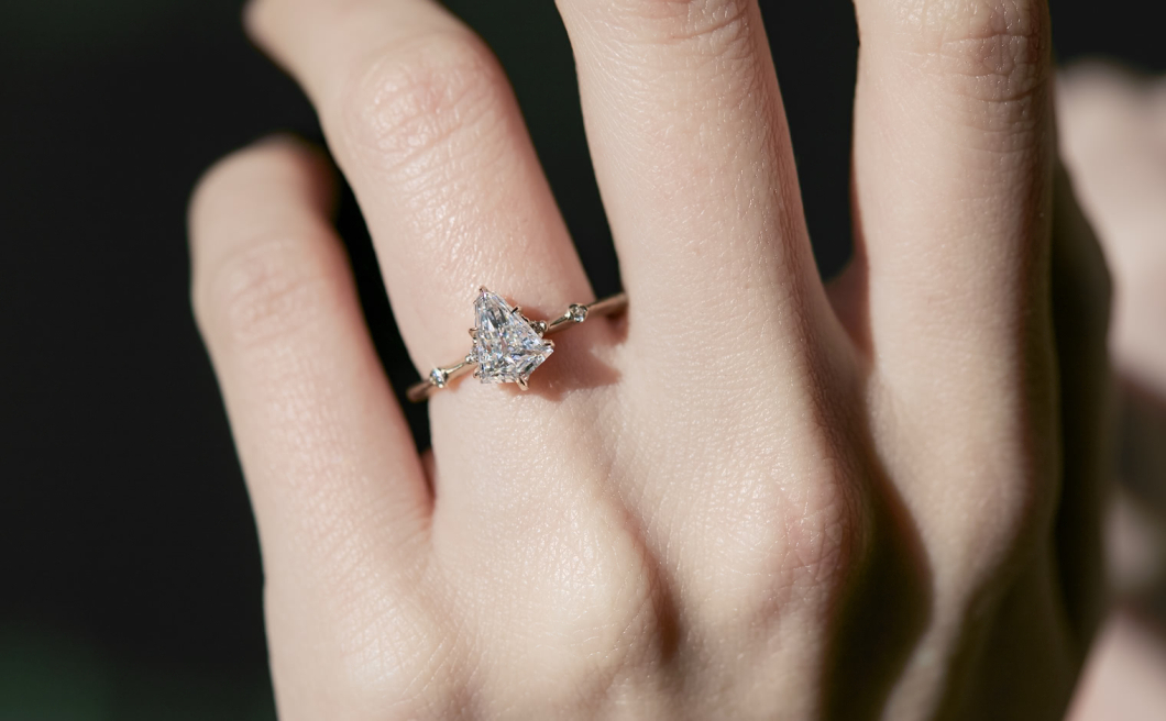 Rings | Diamond & Gemstone Rings in 18k Gold and Platinum | kataoka
