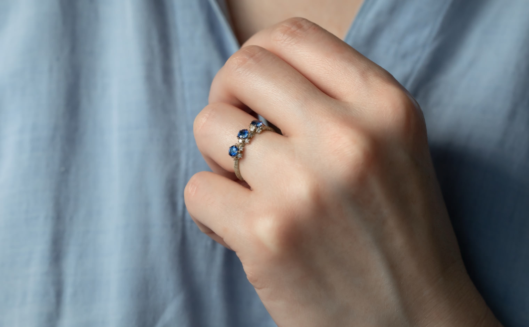 Cosmos Ring–Sapphire