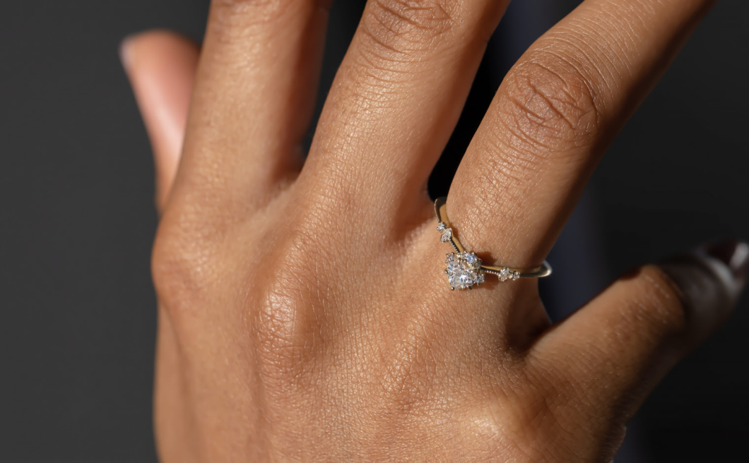 Curved Heart Ring–Diamond
