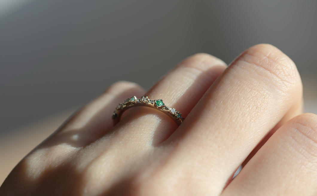 Dotted Ring–Evergreen