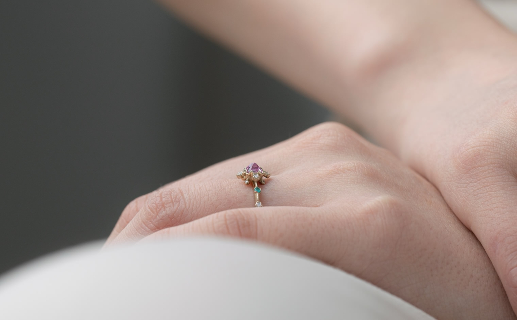 Snowflake Ring–Sapphire & Paraiba