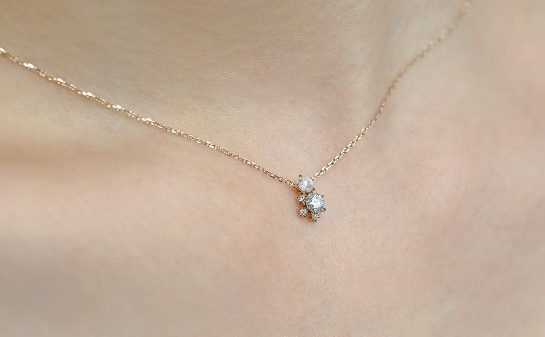 Crest Necklace–Diamond