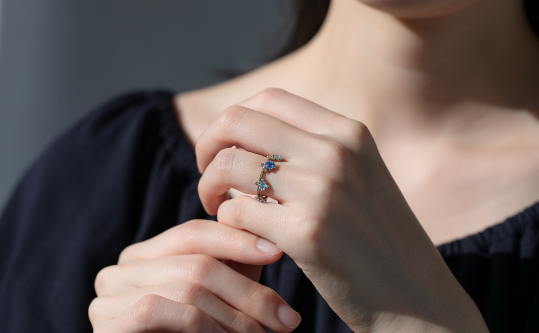 Crown Ring–Sapphire & Paraiba