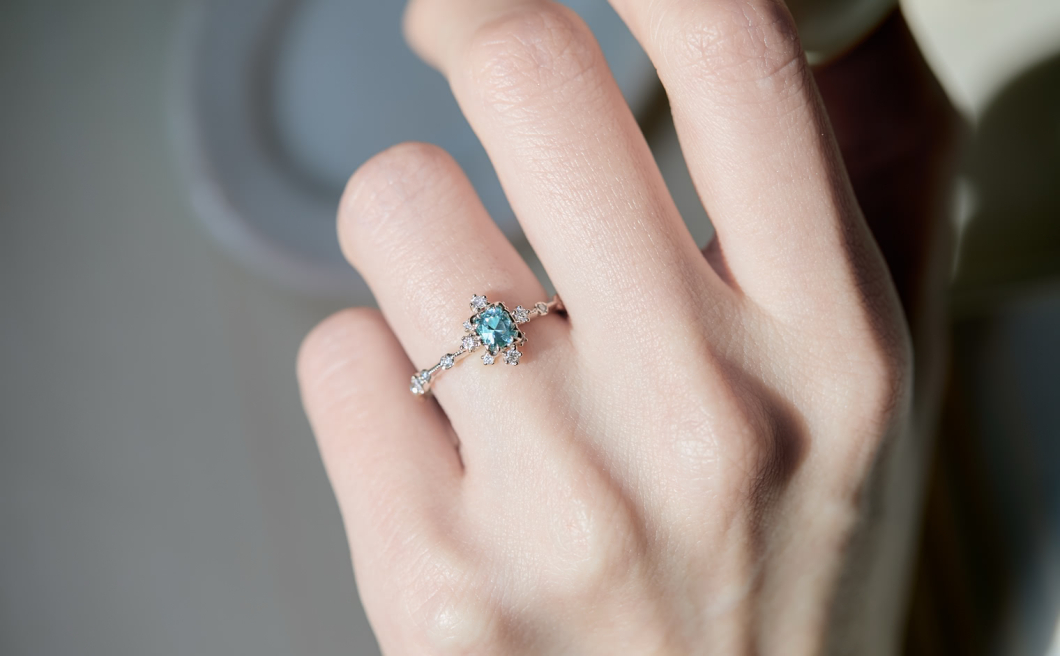 Snowflake Ring–Paraiba
